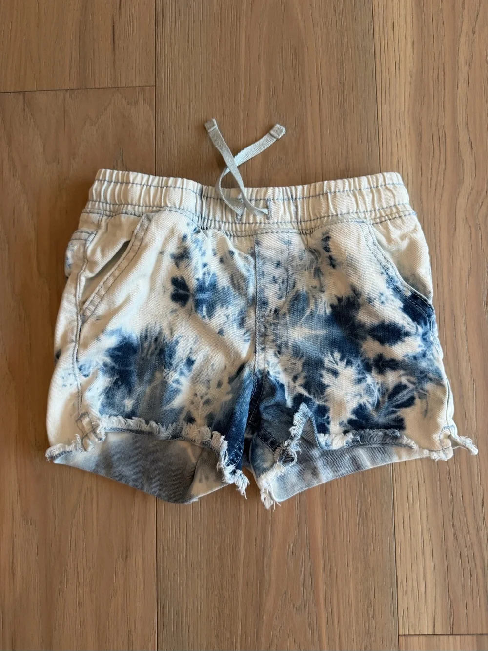 Cat & Jack Blue and White Tie-Dye Cotton Shorts